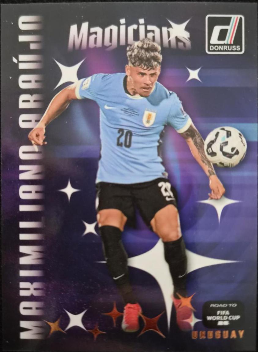 Maximiliano Araujo #20