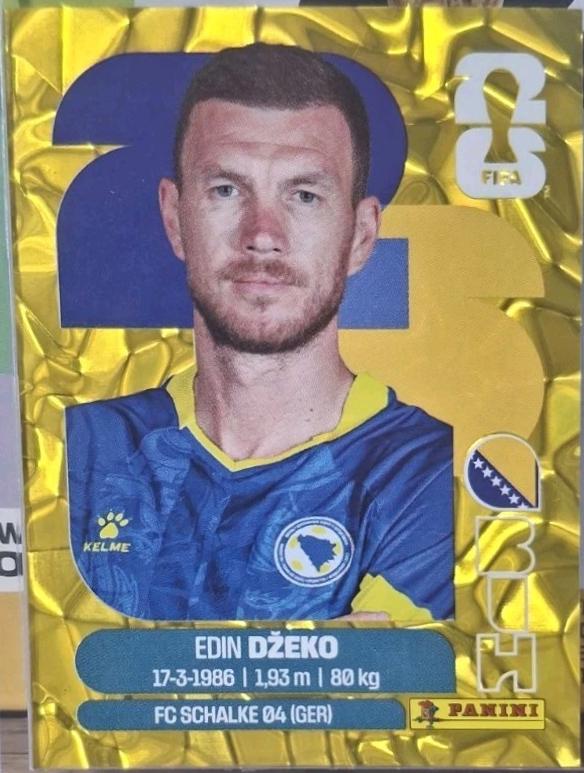 Edin Dzeko [Gold Flood Crumple] #BIH18