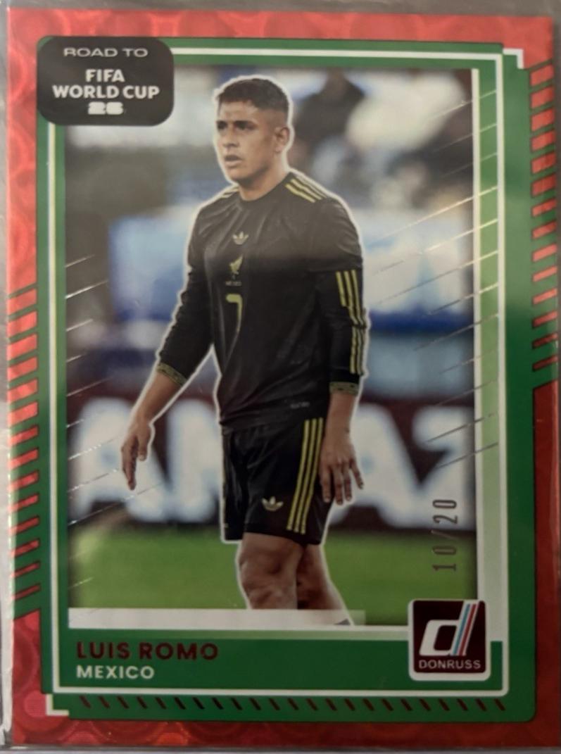 Luis Romo [Red Pyramids] #78