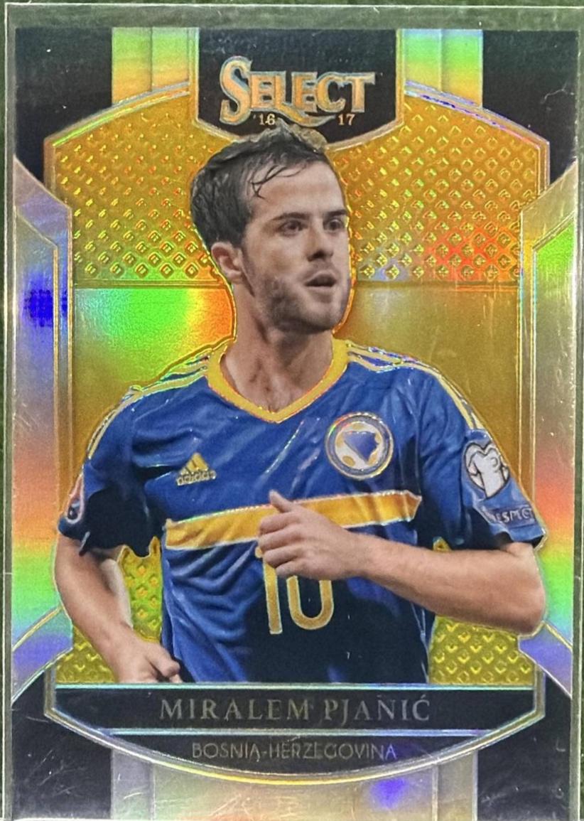 Miralem Pjanic [Gold Prizm] #84