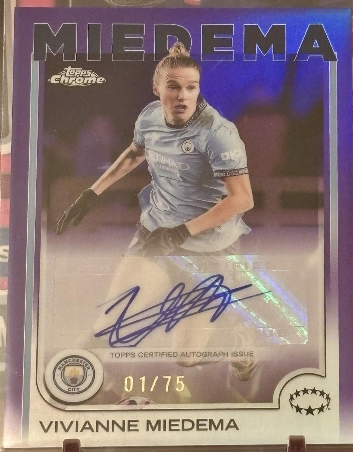 Vivianne Miedema [Purple] #AV-VM