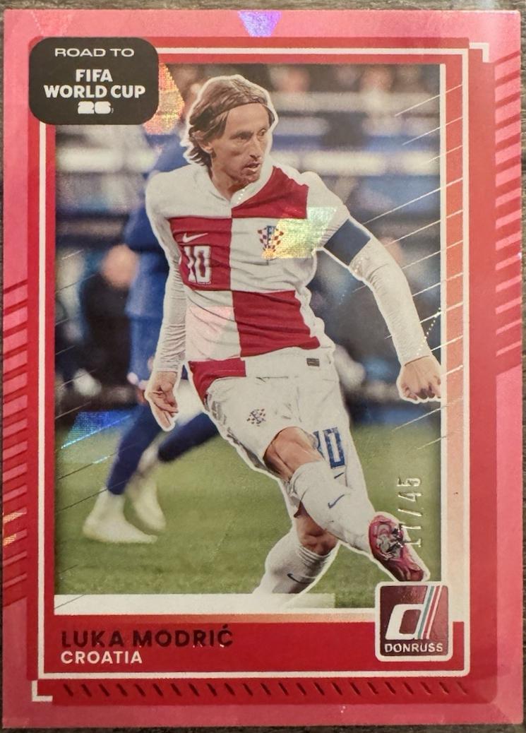 Luka Modric [Pink Ice Optic] #61