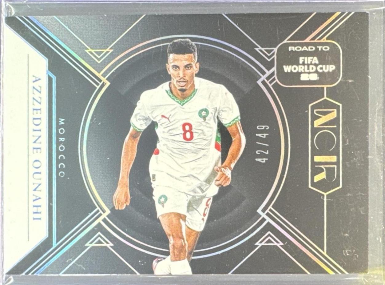 Azzedine Ounahi [Holo Silver] #122
