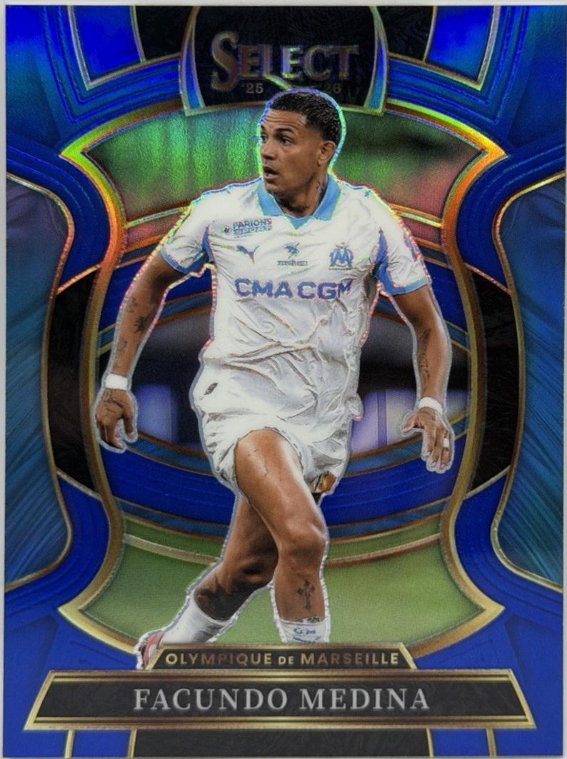 Facundo Medina [Blue] #17