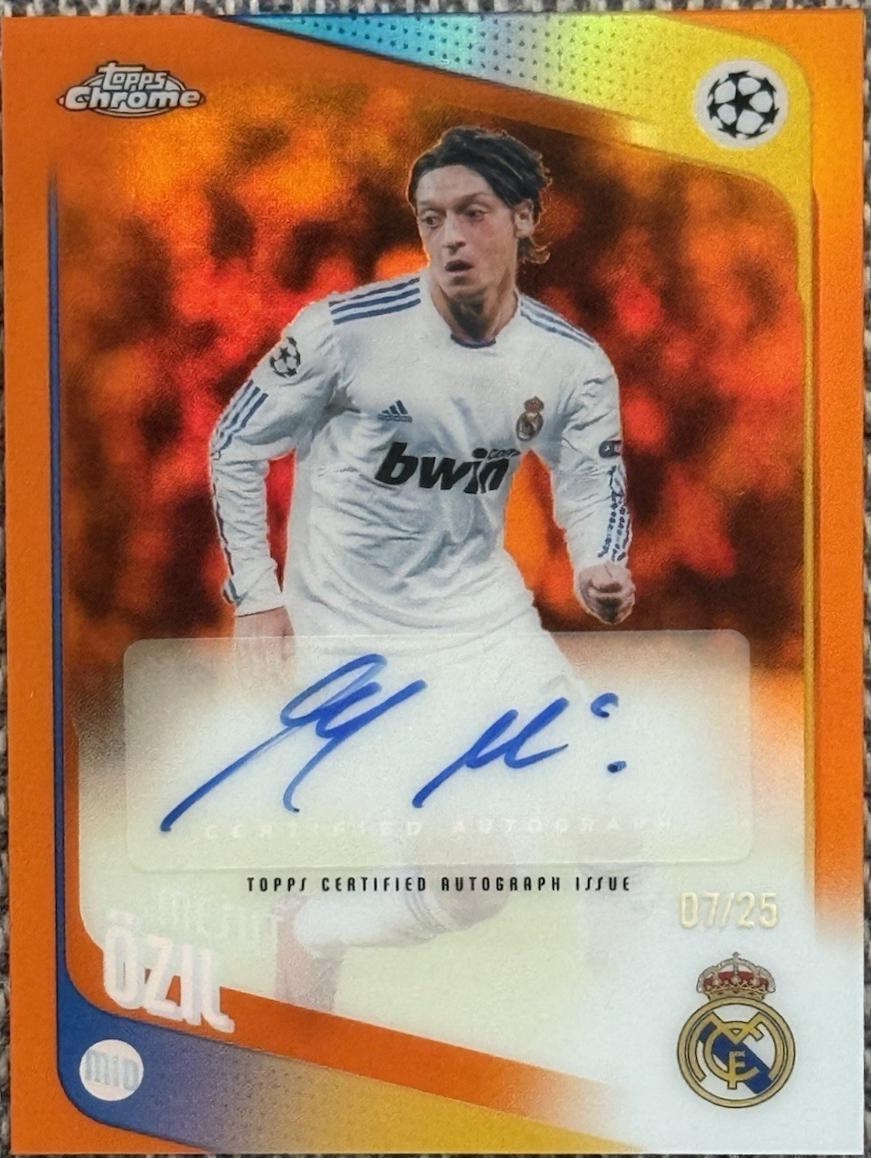 Mesut Ozil [Orange] #CLA-MO