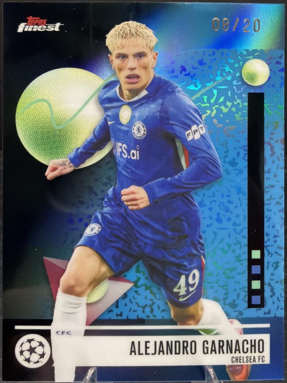 Alejandro Garnacho [Black Refractor] #84