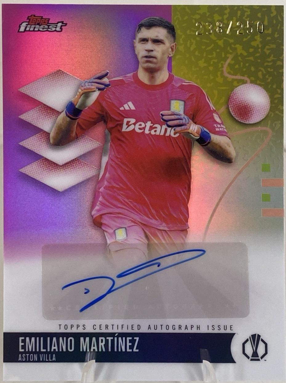 Emiliano Martinez [Pink] #BA-EM