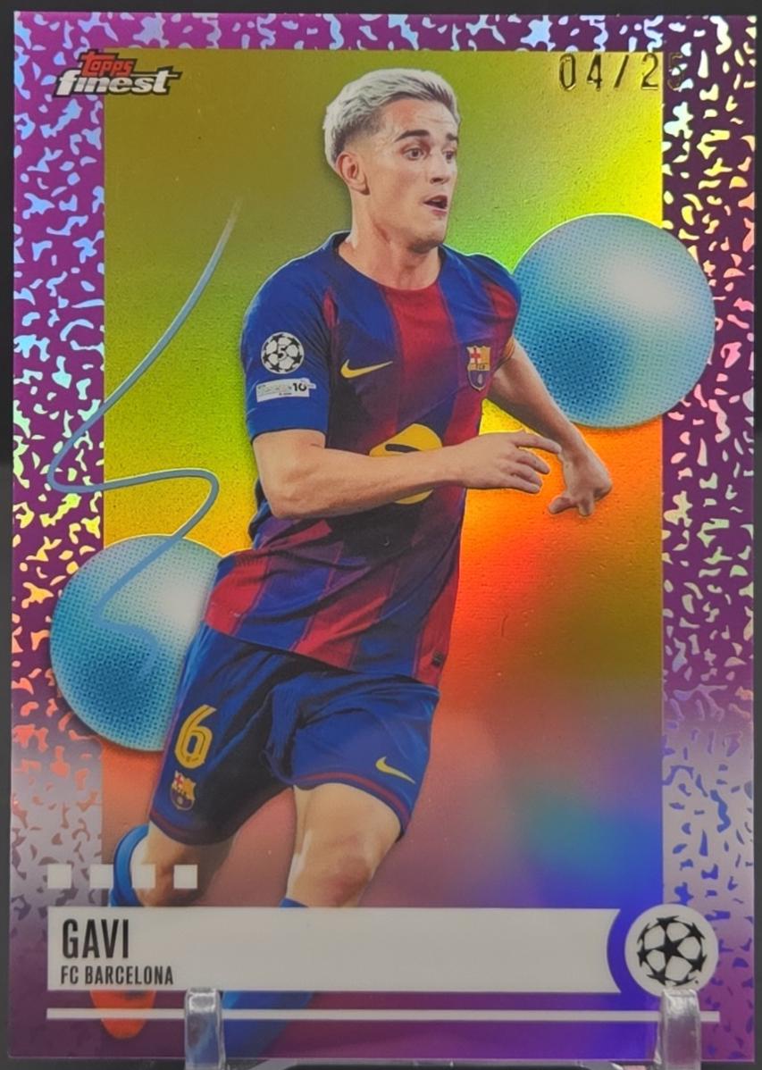 Gavi [Gold Refractor] #375