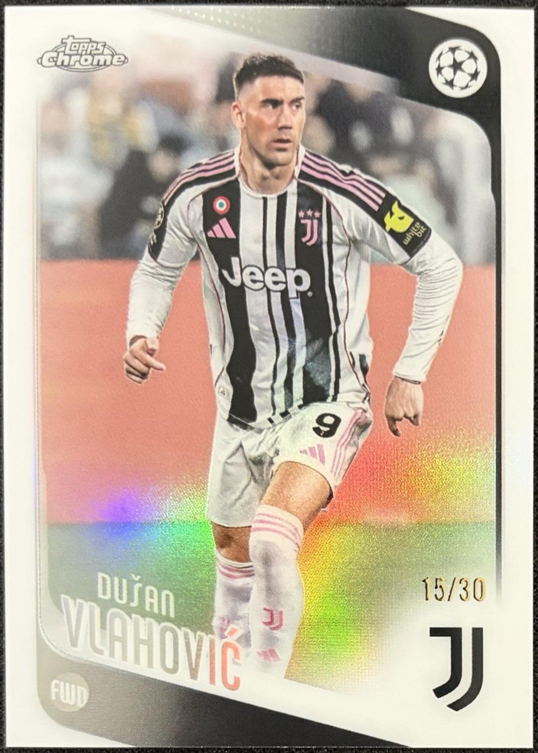 Dusan Vlahovic [White Refractor] #175