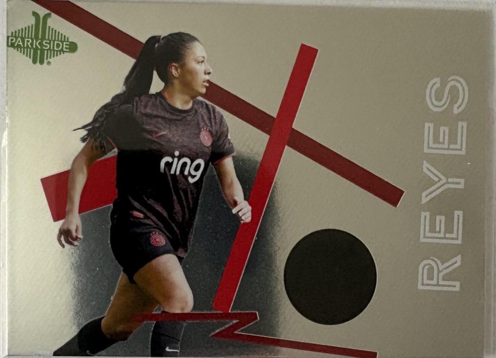 Reyna Reyes #17