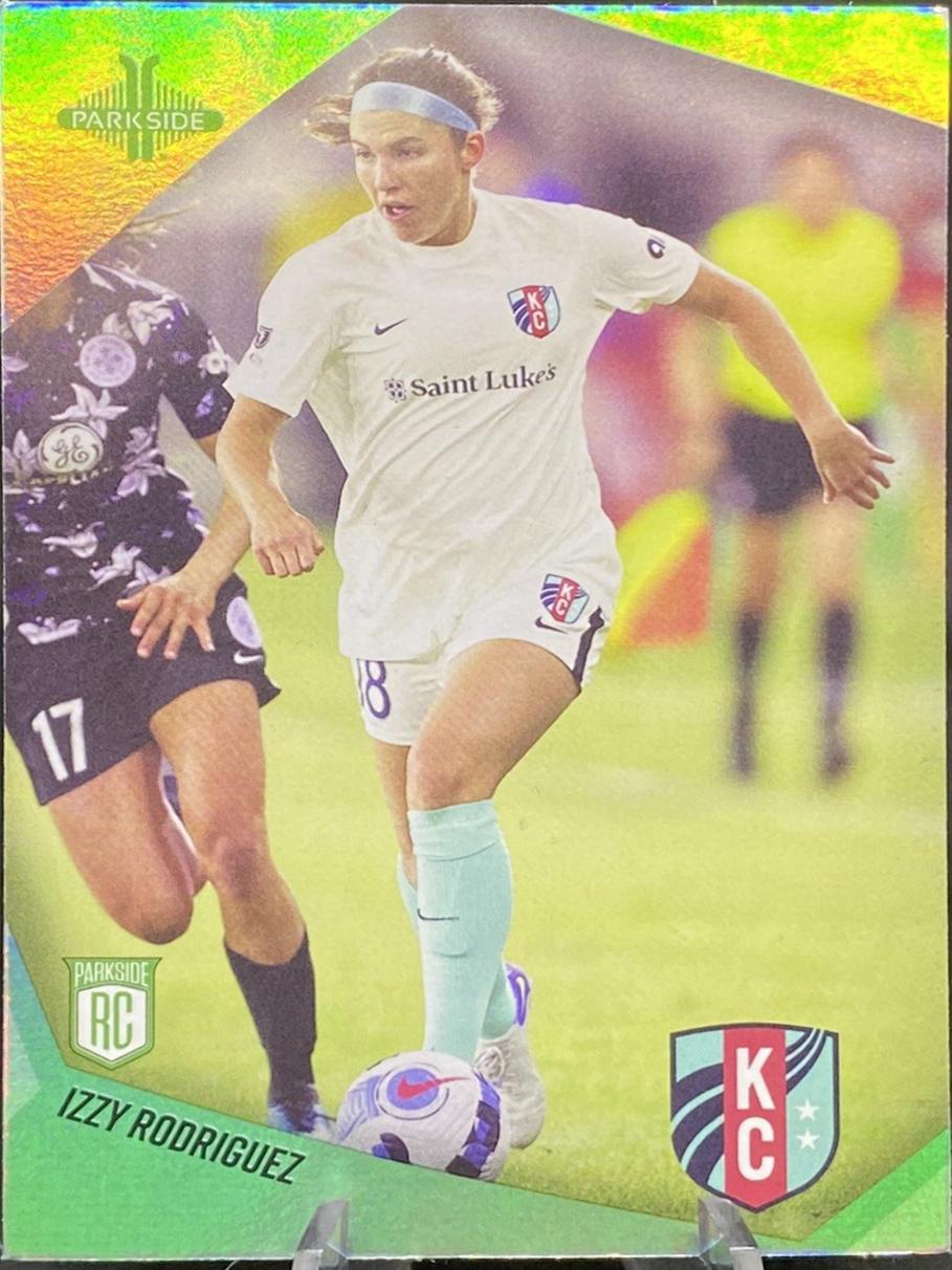 Izzy Rodriguez [Shimmer Foil] #178