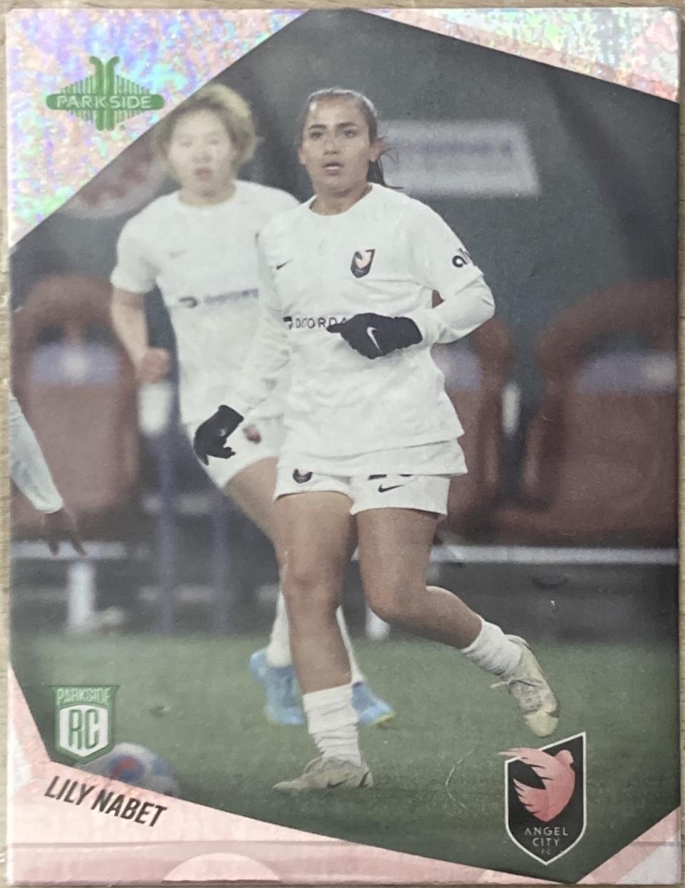 Lily Nabet [Shimmer Foil] #225