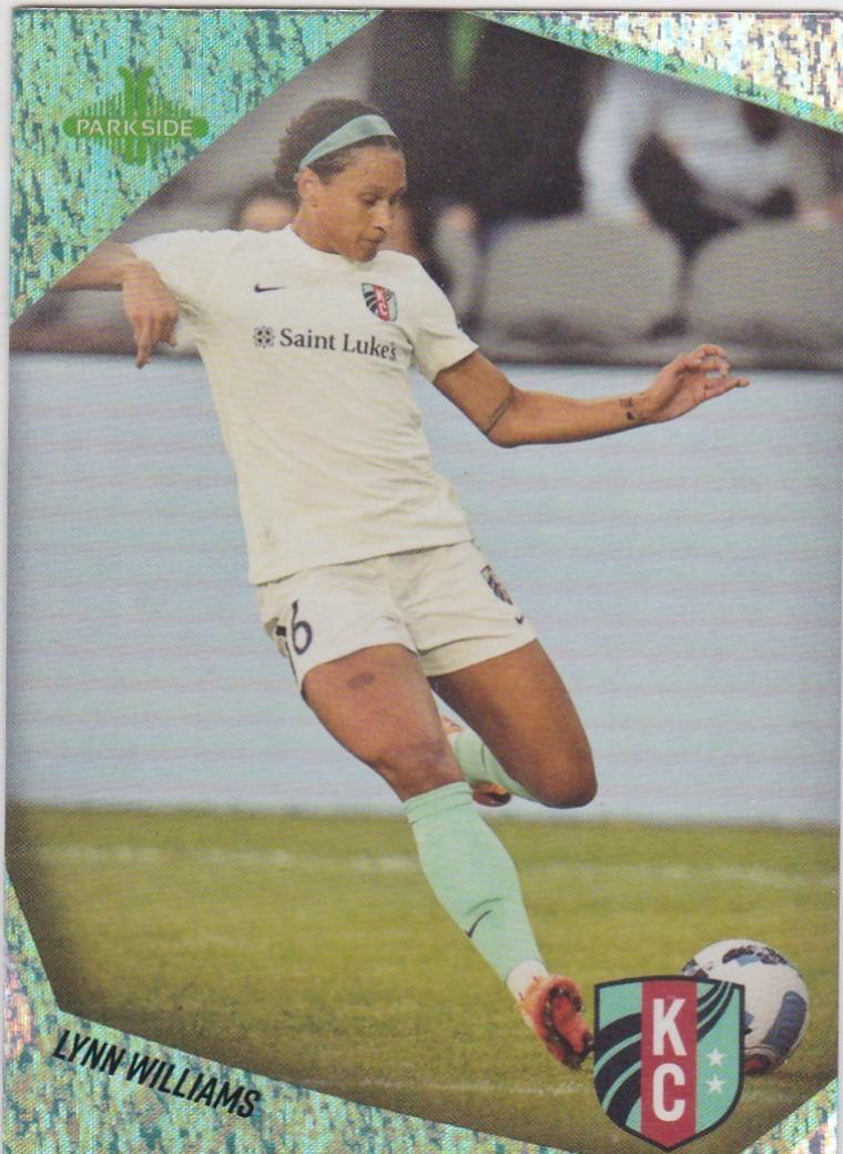 Lynn Williams [Shimmer Foil] #111