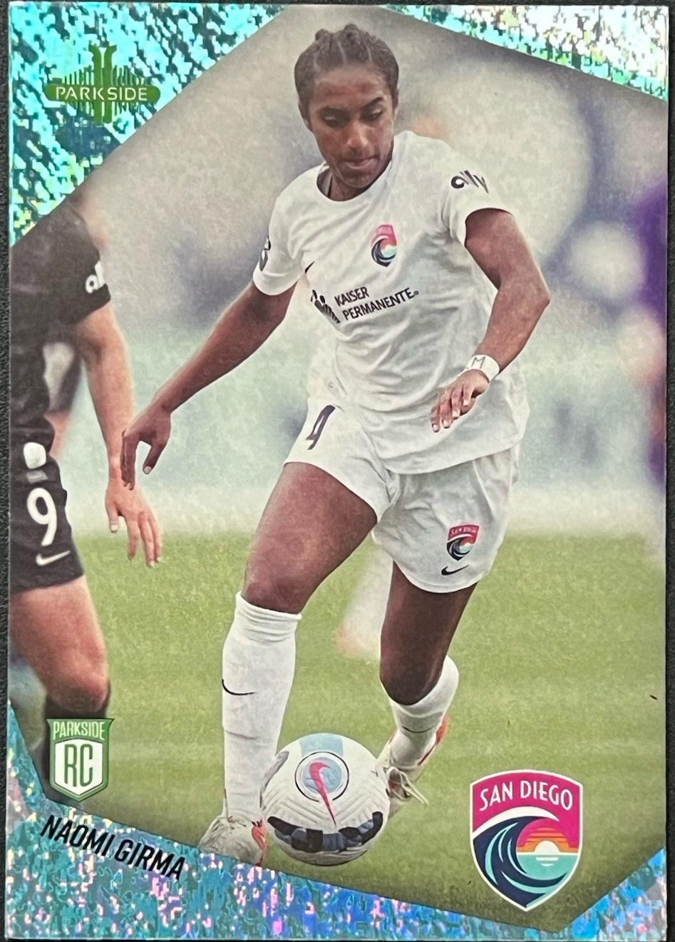 Naomi Girma [Shimmer Foil] #149