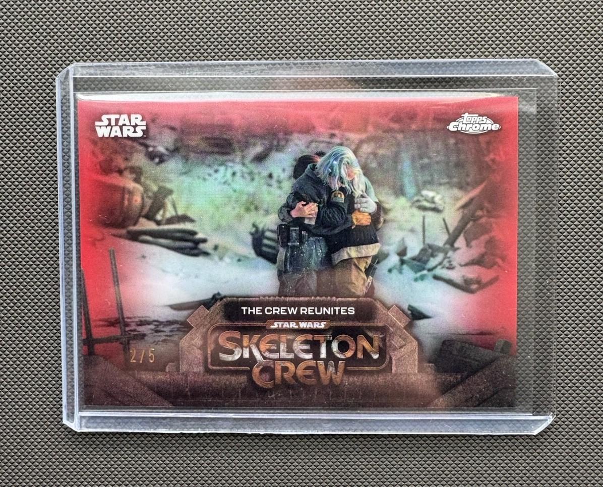 The Crew Reunites [Red Refractor] #SC-19