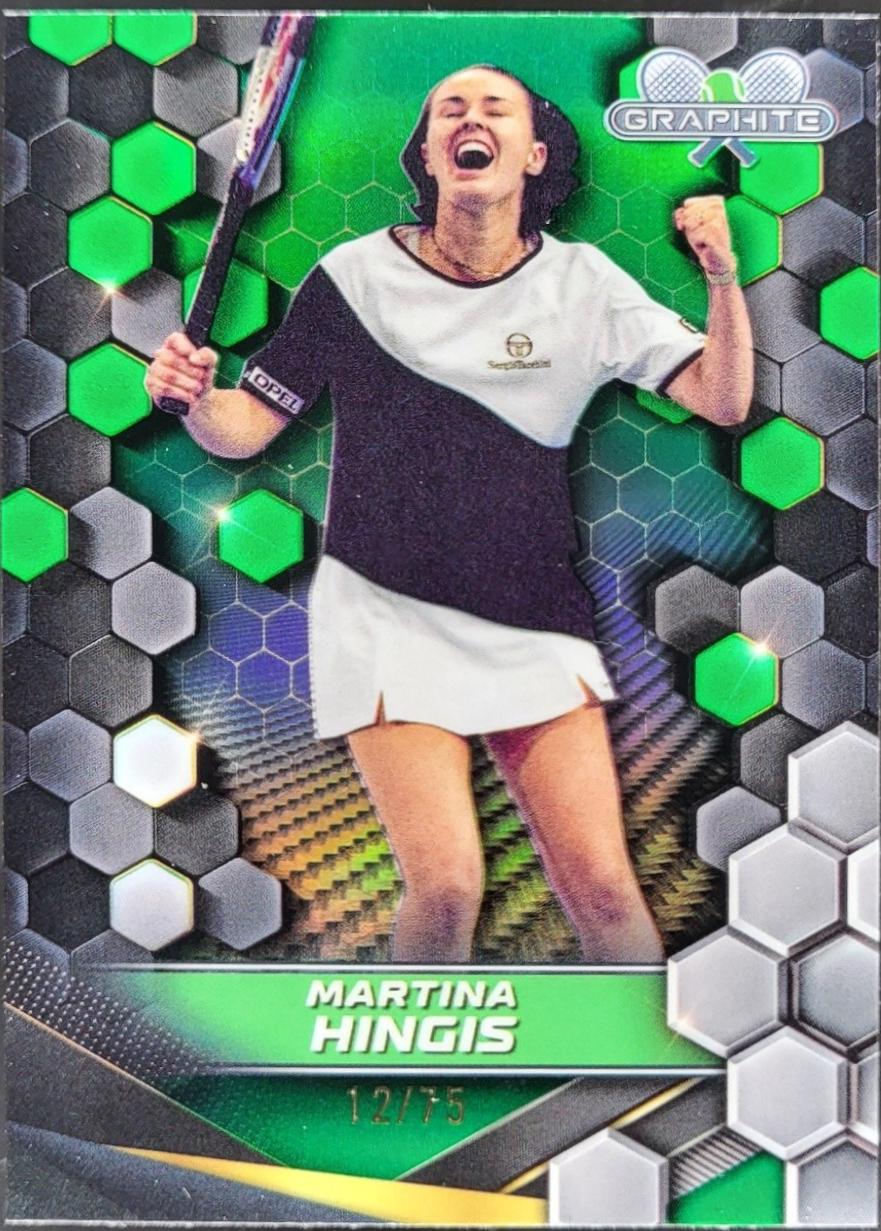 Martina Hingis [Green Refractor] #98