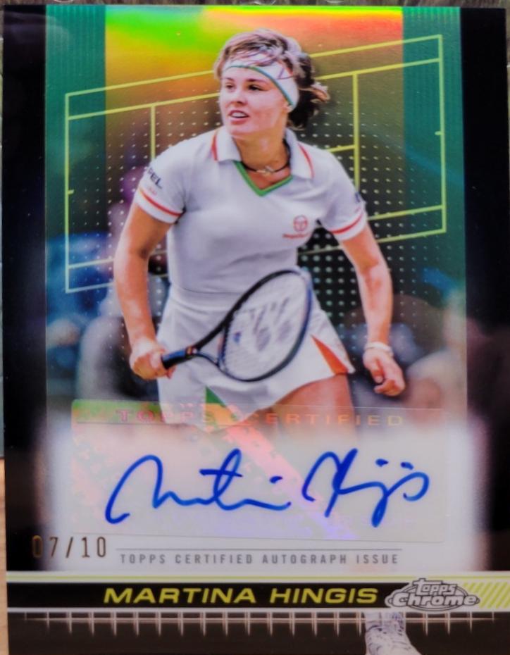 Martina Hingis [Black Refractor] #TCA-MHS