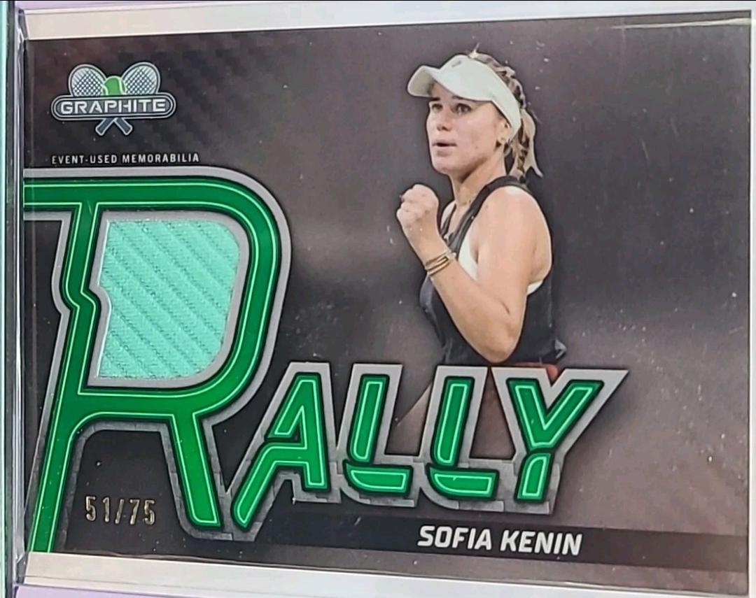 Sofia Kenin [Green Refractor] #RR-SKN