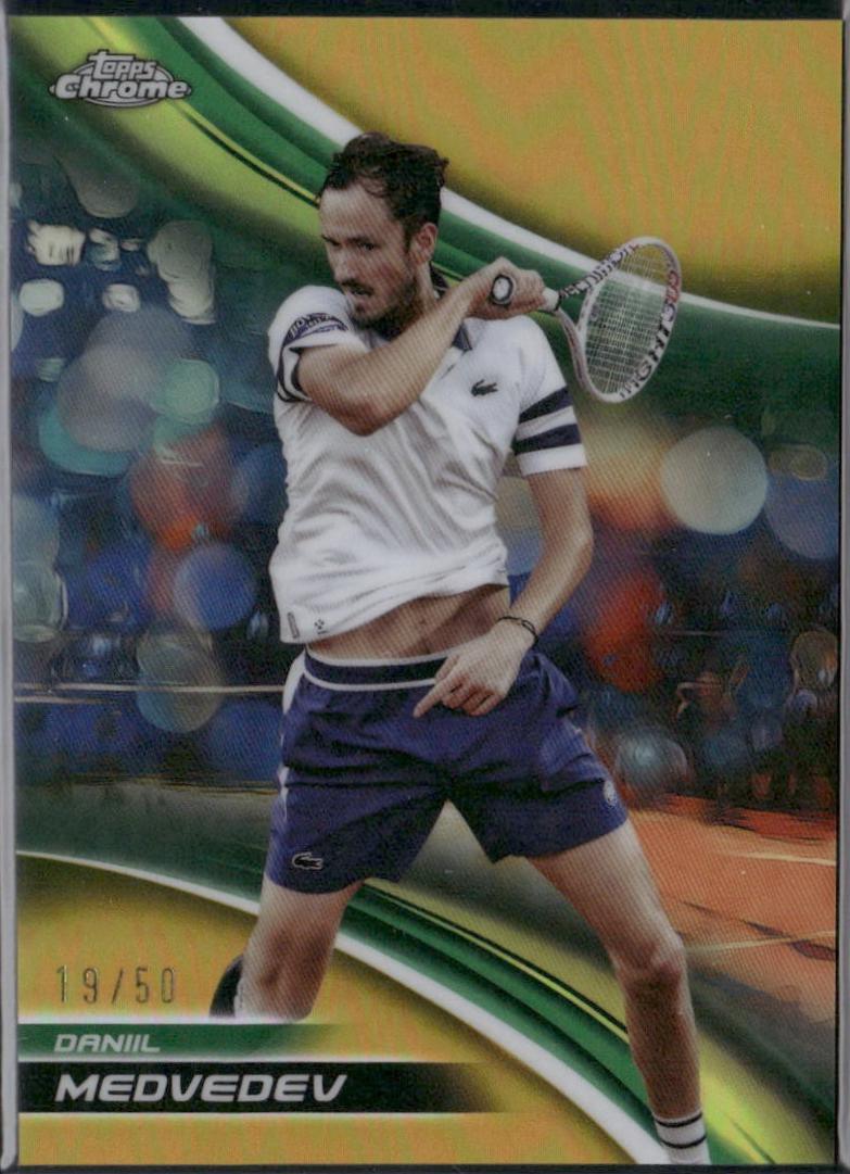 Daniil Medvedev [Gold Refractor] #3