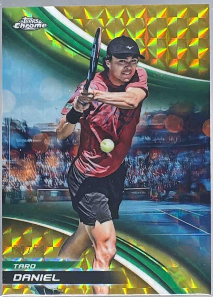 Taro Daniel [Gold Geometric Refractor] #116