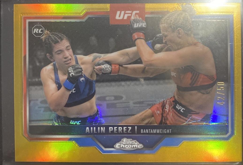 Ailin Perez [Gold Refractor] #111