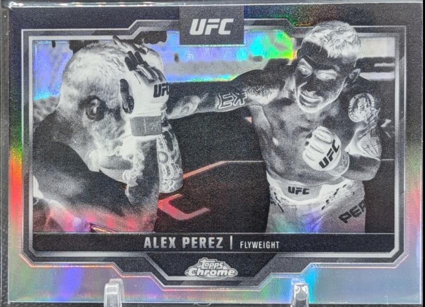Alex Perez [Negative Refractor] #60