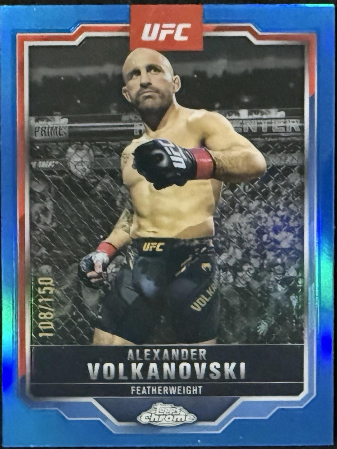 Alexander Volkanovski [Blue Refractor] #18