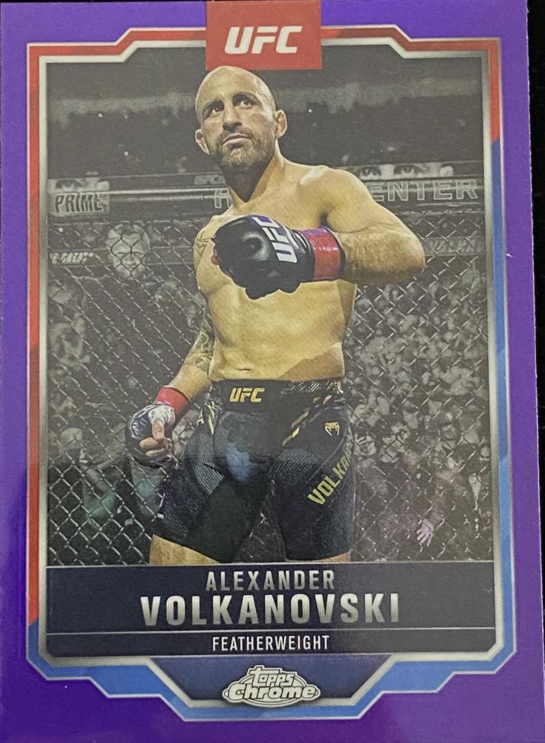 Alexander Volkanovski [Purple Refractor] #18