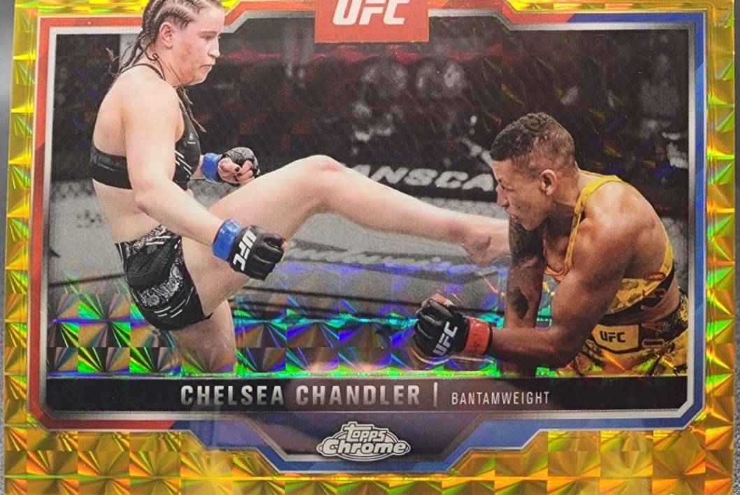 Chelsea Chandler [Gold Geometric Refractor] #79