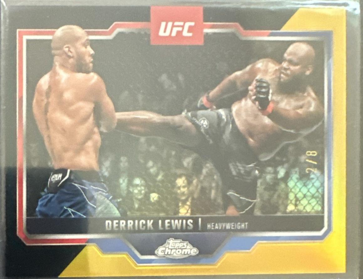 Derrick Lewis [Black Gold Refractor] #104