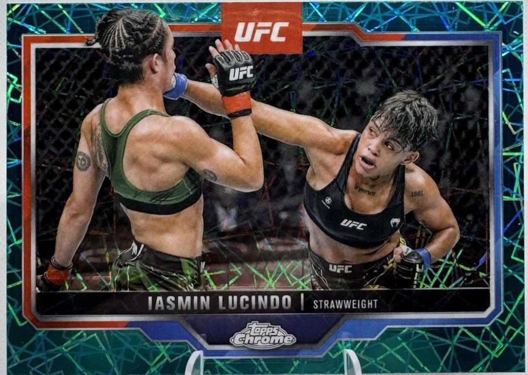 Iasmin Lucindo [Teal Lazer Refractor] #130