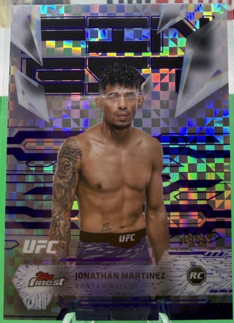 Jonathan Martinez [Black Refractor] #80