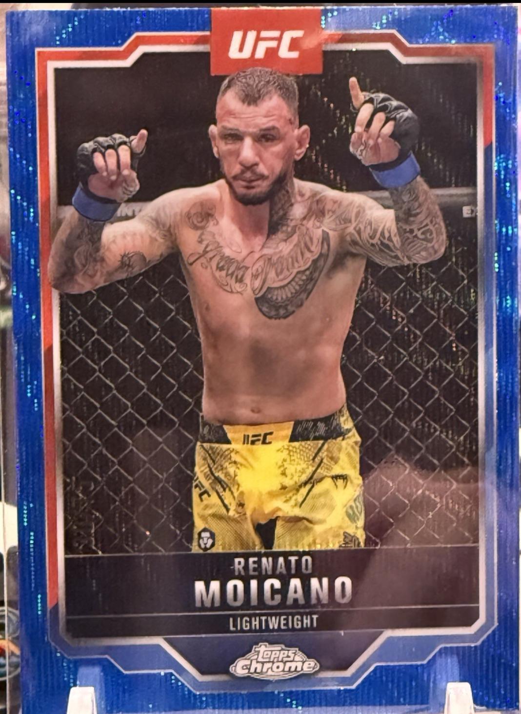 Renato Moicano [Blue Wave Refractor] #174