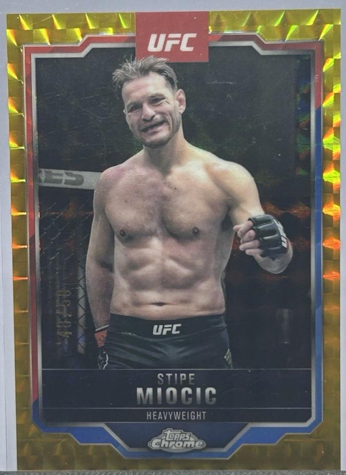 Stipe Miocic [Gold Geometric Refractor] #122