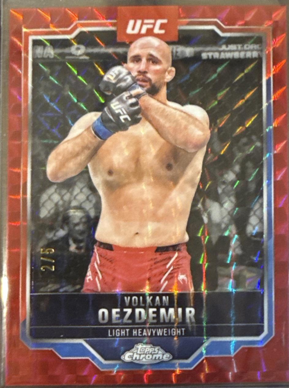Volkan Oezdemir [Red Refractor] #193