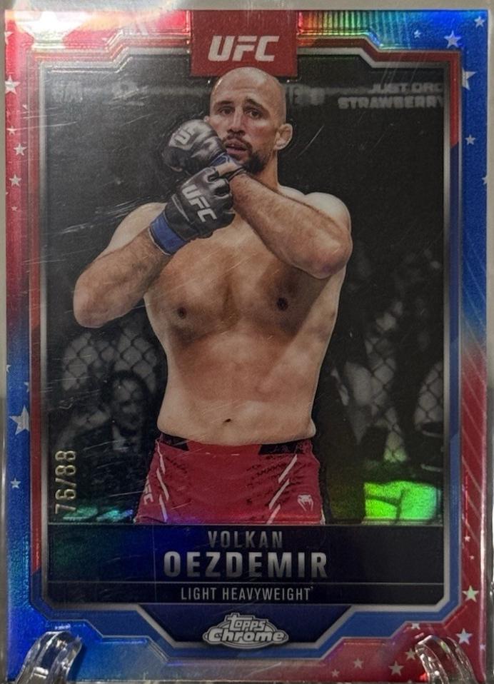 Volkan Oezdemir [Red White Blue Refractor] #193