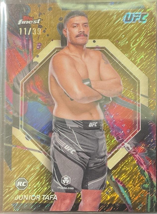 Junior Tafa [Gold Shimmer Refractor] #51
