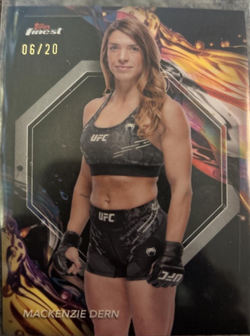 Mackenzie Dern [Black Refractor] #164