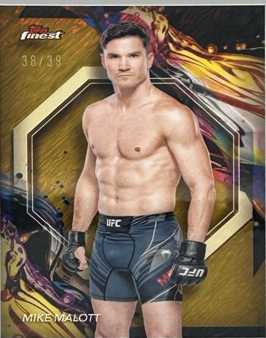 Mike Malott [Gold Shimmer Refractor] #154