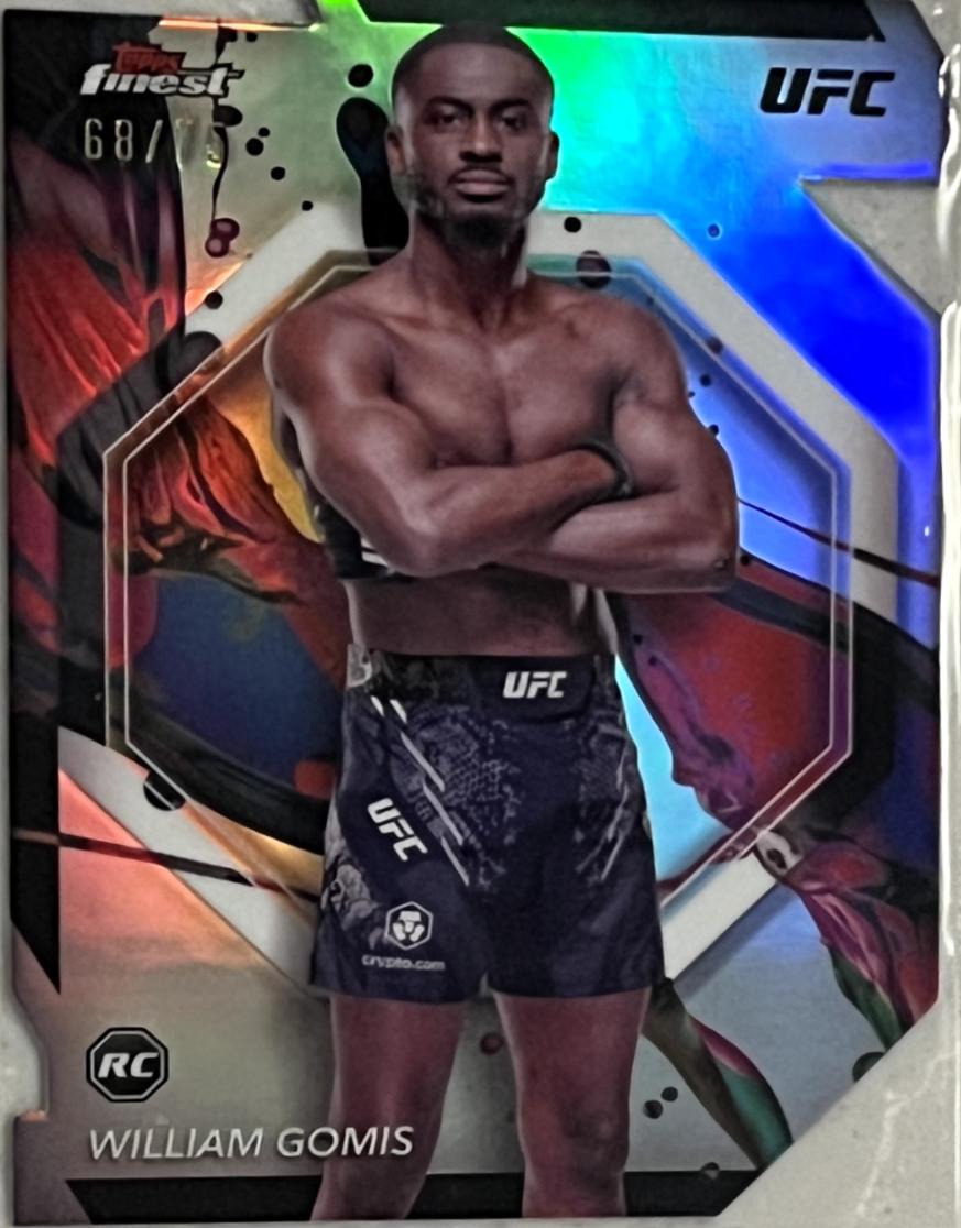 William Gomis [Die-Cut Refractor] #82
