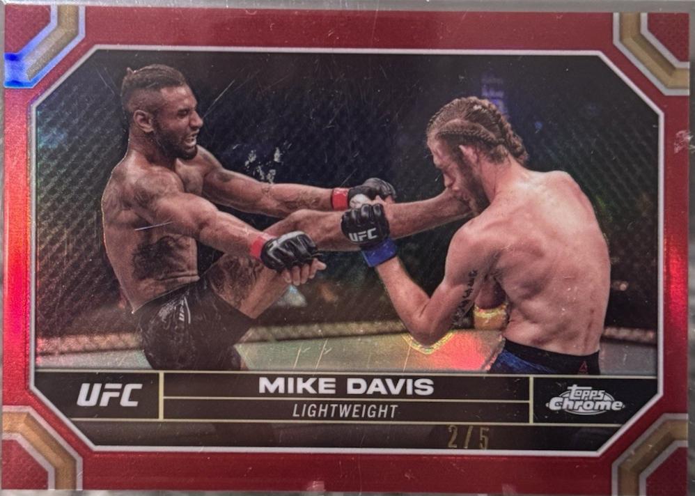 Mike Davis [Red Refractor] #139