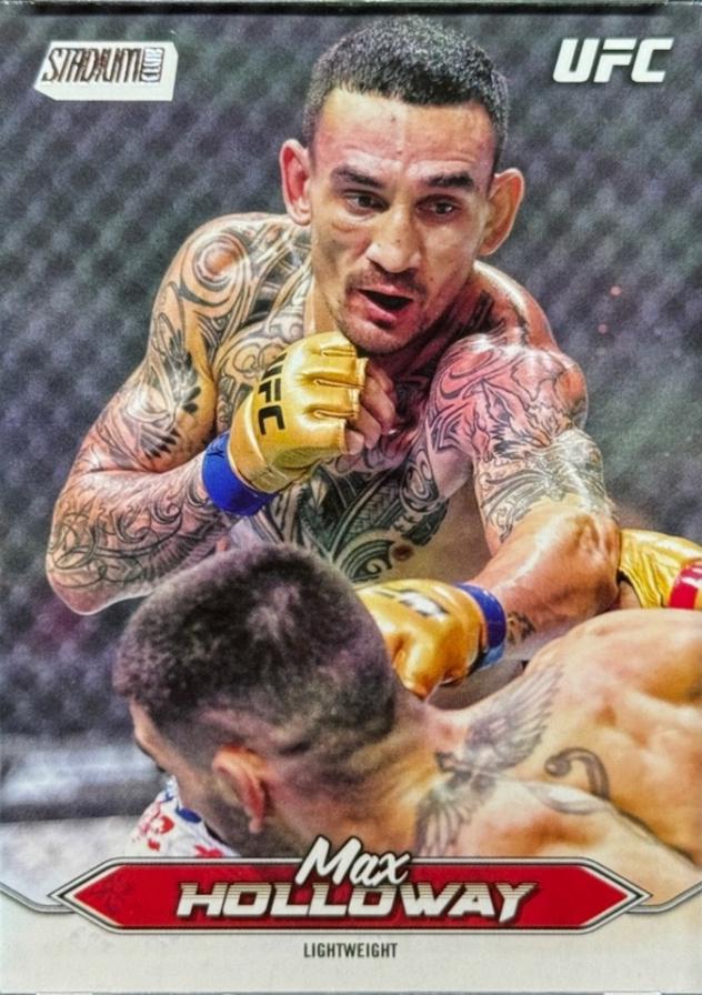 Max Holloway #10