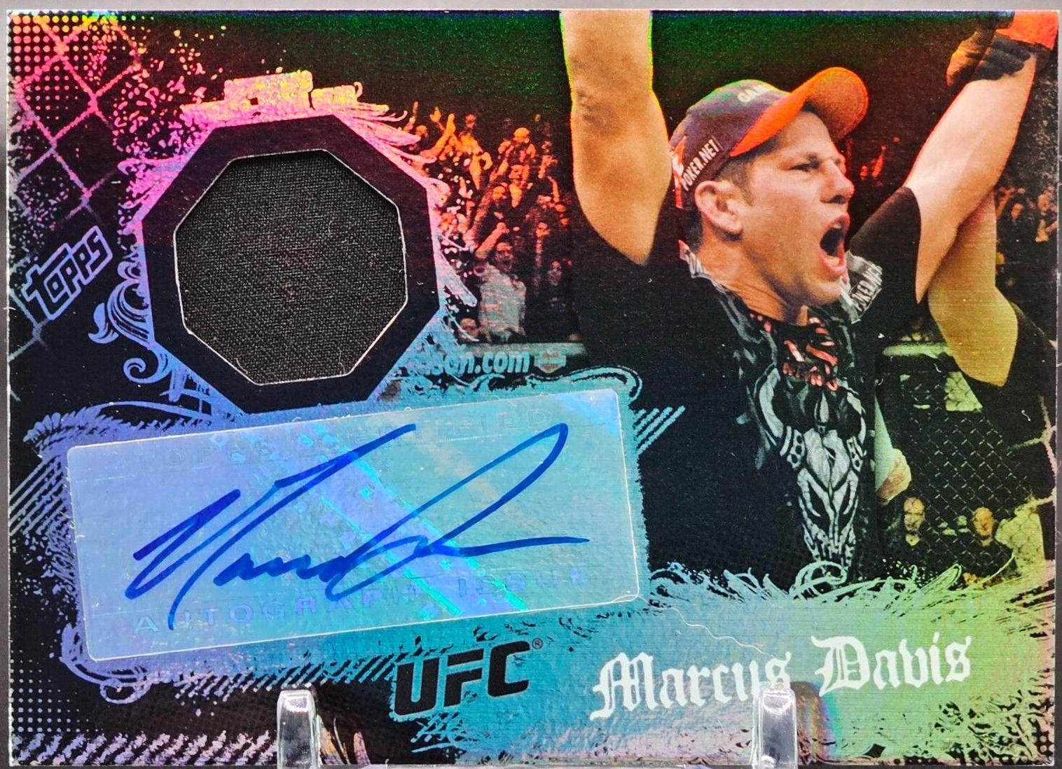 Marcus Davis [Autograph Relic] #81