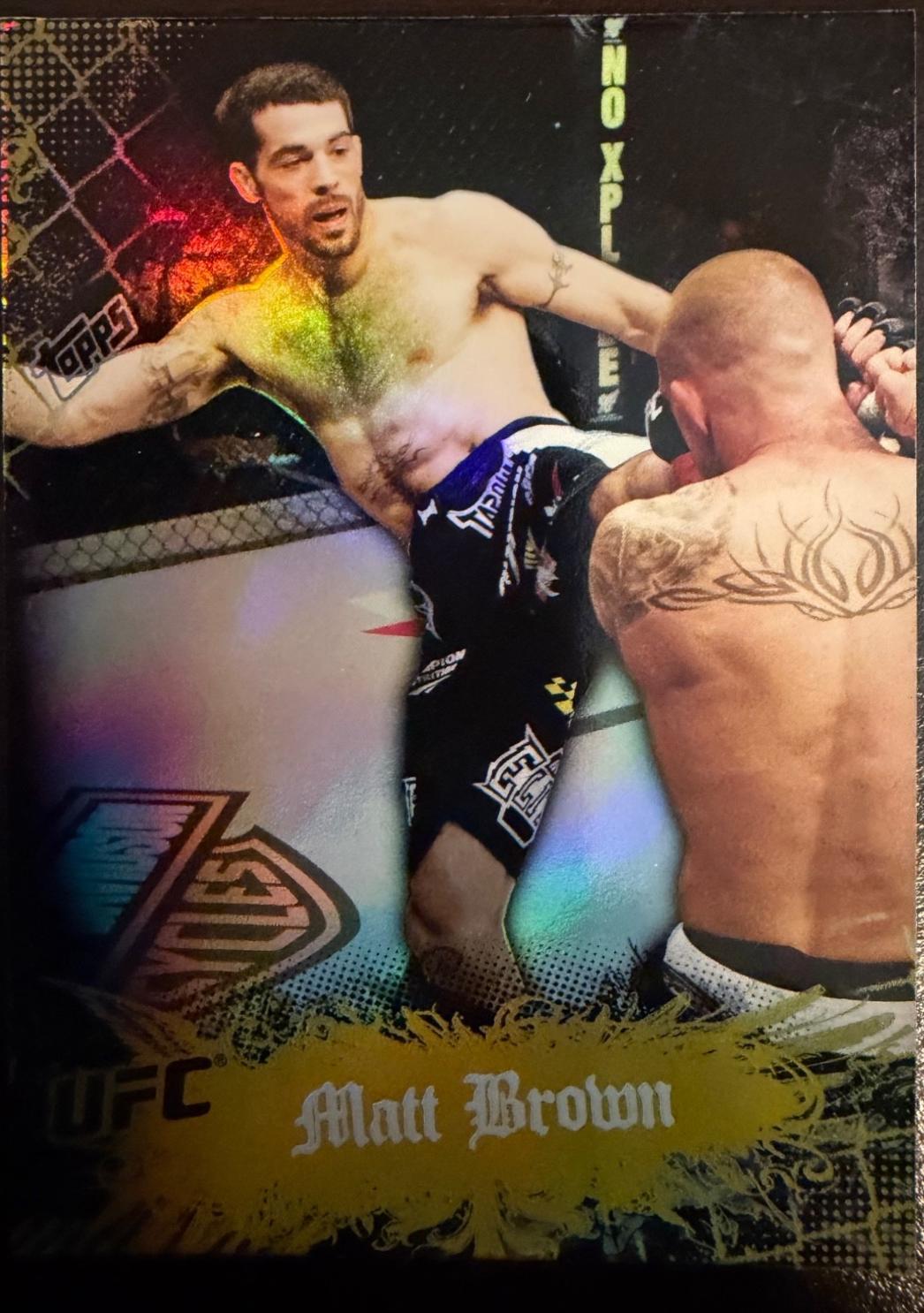 Matt Brown [Gold] #99