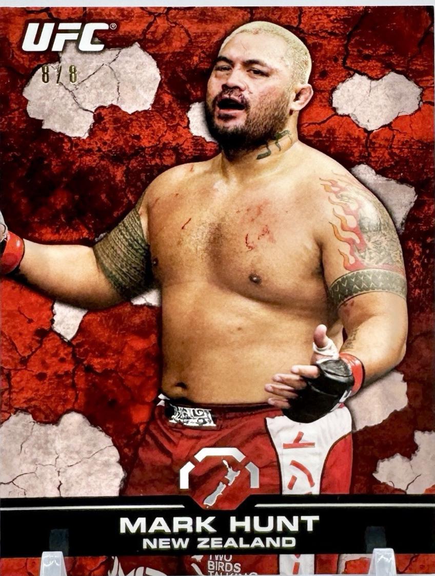Mark Hunt [Red] #133