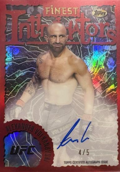 Alexander Volkanovski [Red Refractor] #INT-4