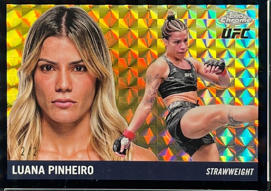 Luana Pinheiro [Geometric Black Refractor] #55T-22