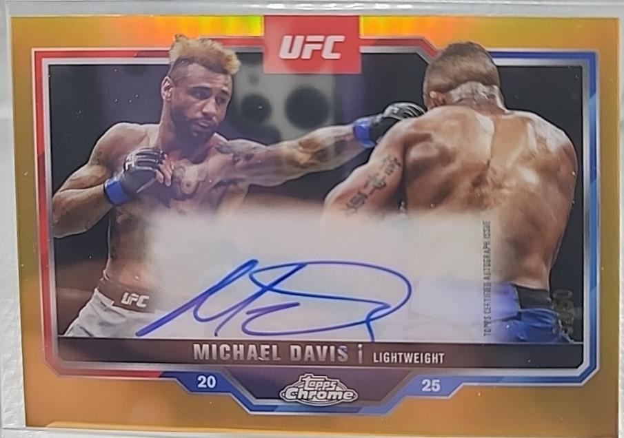Michael Davis [Gold Refractor] #CVA-MD
