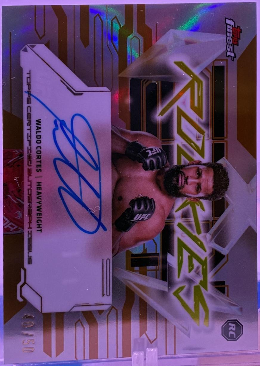Waldo Cortes [Gold Refractor] #FRA-WA