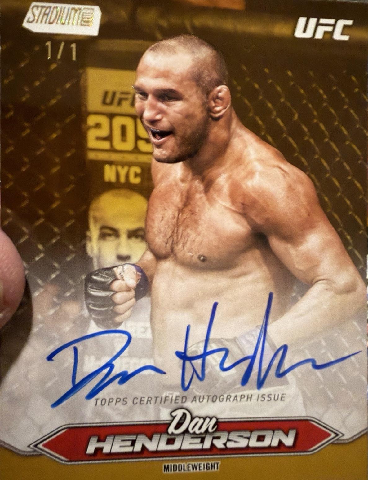Dan Henderson [Gold Rainbow] #BCA-DHN